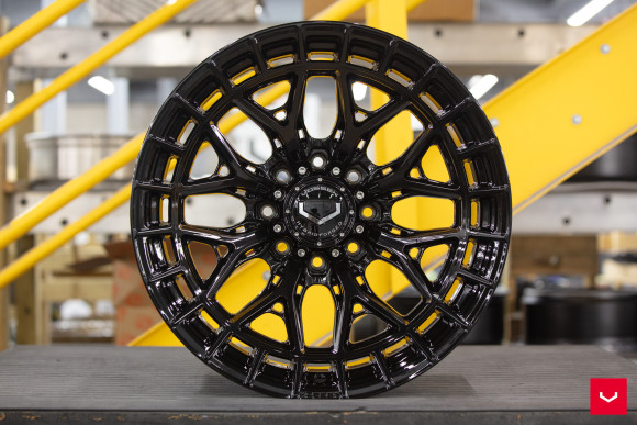 Диски Vossen HFX-1 22x10, Цвет: Gloss Black (8 болтов) Диски Vossen HFX-1 22x10, Цвет: Gloss Black (8 болтов)