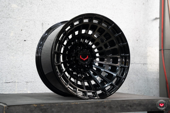 Диски Vossen LCX-04 20" Диски Vossen LCX-04 20"